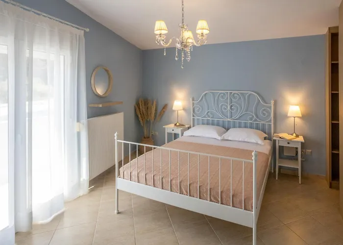 Seaside Palio Villa PalaiónTsiflíkion