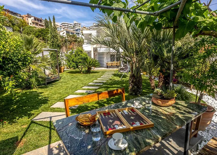 Seaside Palio Villa PalaiónTsiflíkion